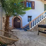 Ferienhaus Nature Nest Tribalj