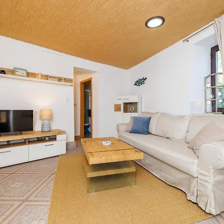 Nature Nest Tribalj Vakantiehuis